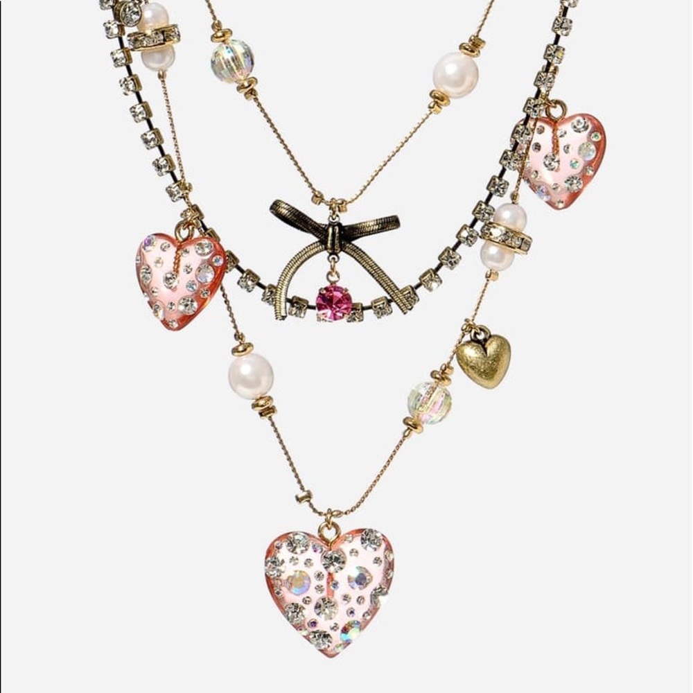 ✨Betsey Johson✨ Multi Strand Charm Necklace